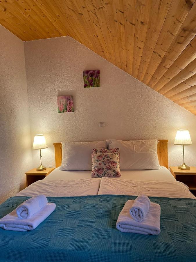 House Leonarda Hotel กราโบวาซ ภายนอก รูปภาพ